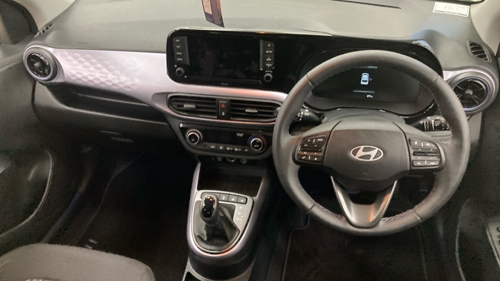 Hyundai I10 Advance Green #10