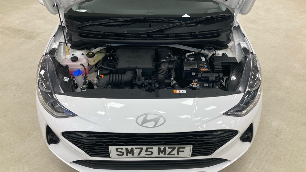 Hyundai I10 Advance Green #8