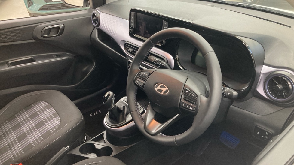 Hyundai I10 Advance Green #11