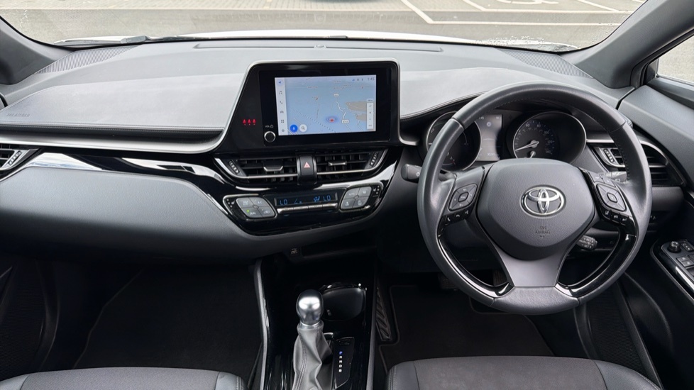 Toyota C-Hr Design White #6