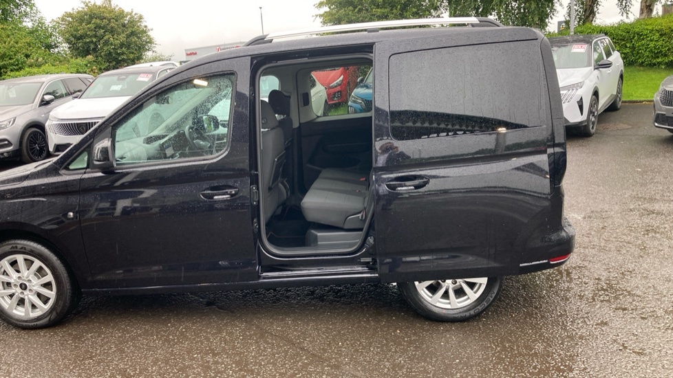 Ford Tourneo Connect 2.0 Ecoblue Active Blue #19