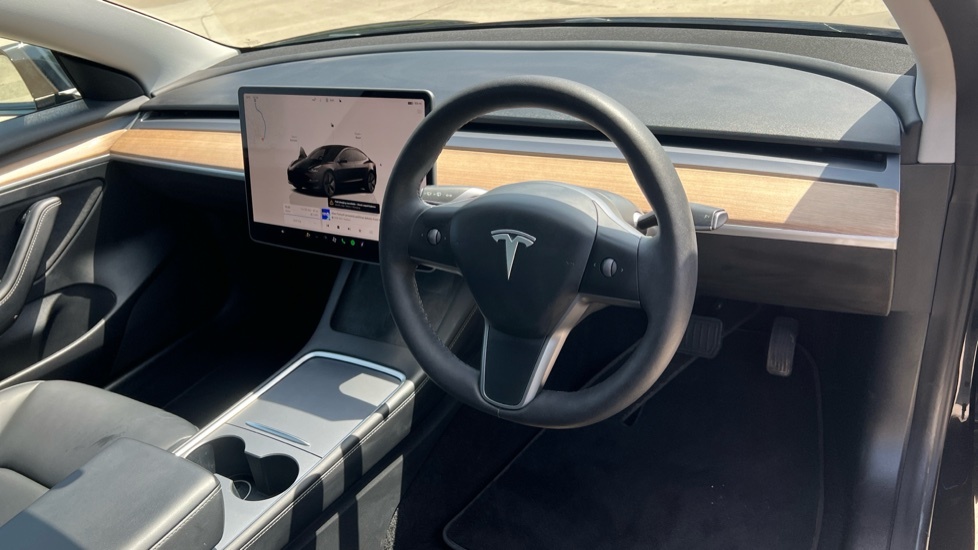 Tesla Model 3 Dual Motor Long Range Saloon 4 White #11