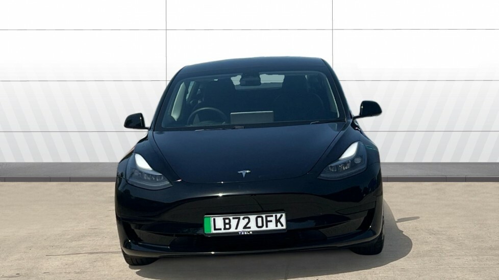 Tesla Model 3 Saloon Black #3