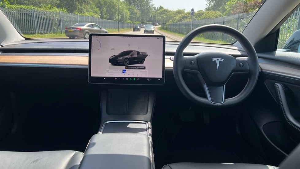 Tesla Model 3 Dual Motor Long Range Saloon 4 White #10