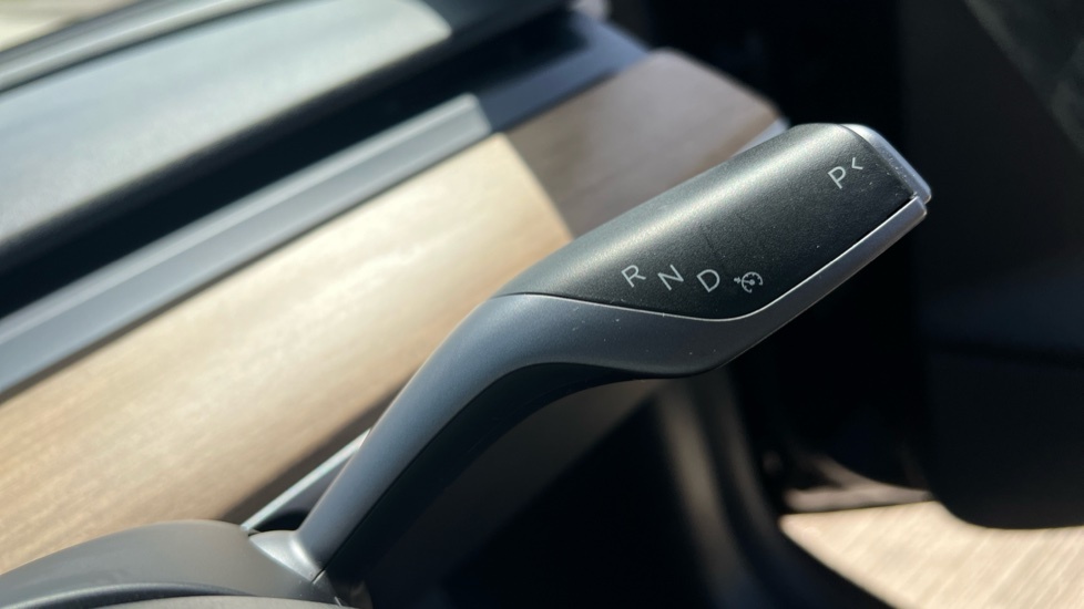 Tesla Model 3 Dual Motor Long Range Saloon 4 White #22