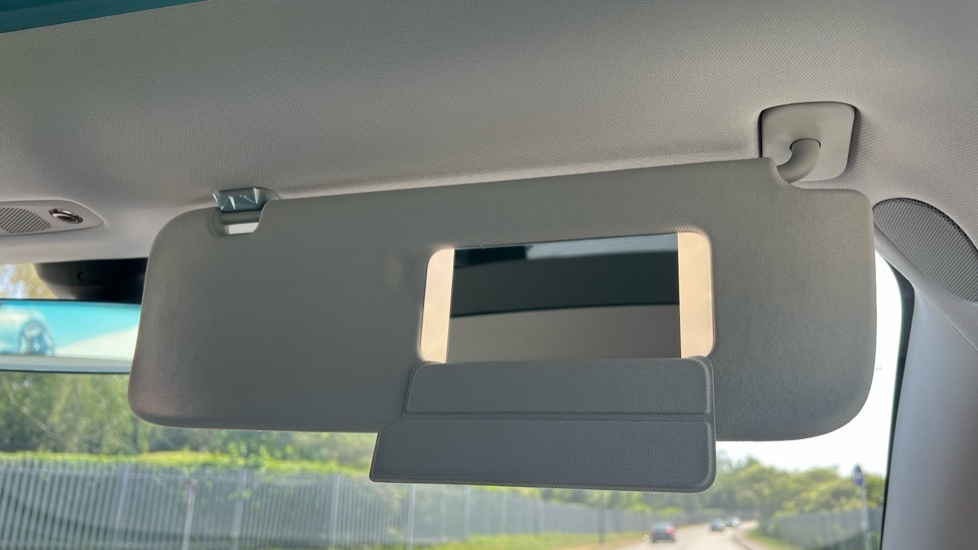 Tesla Model 3 Dual Motor Long Range Saloon 4 White #26