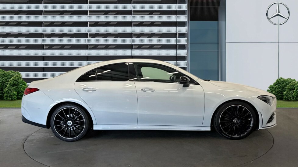 Mercedes-Benz CLA Class Amg Line KE72CXB White #5