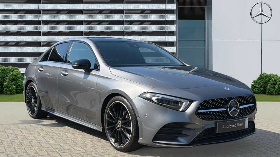 Mercedes-Benz A Class Amg Line Premium Plus Night Edition Grey