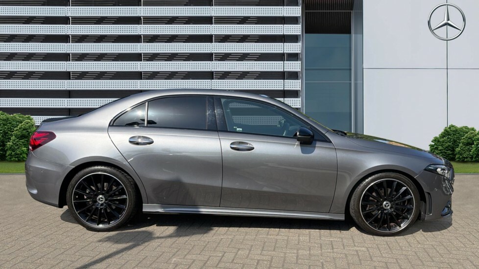 Mercedes-Benz A Class Amg Line Premium Plus Night Edition KR72EPD Grey #5