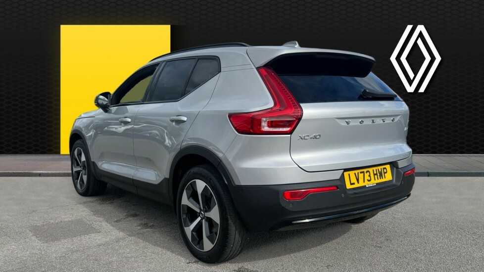 Volvo XC40 Ultimate Silver #2