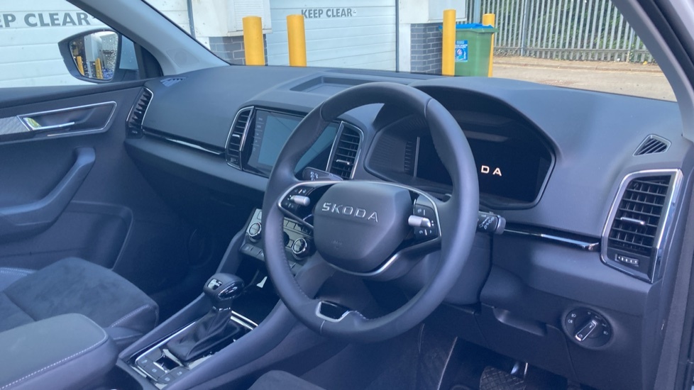 Skoda Karoq Se L Edition White #6