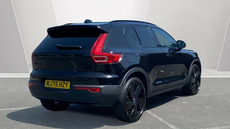 Volvo XC40 Plus Black Edition MJ75HZY Black #2