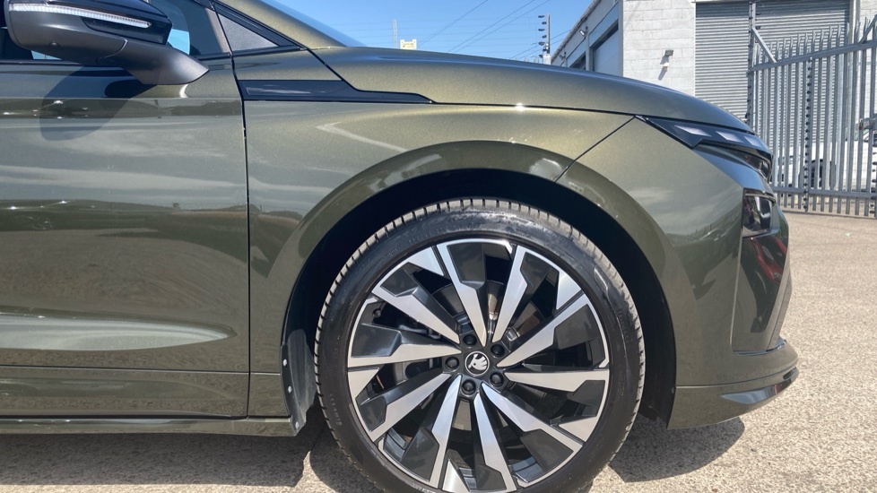 Skoda ENYAQ Sportline KY25OWD Green #5