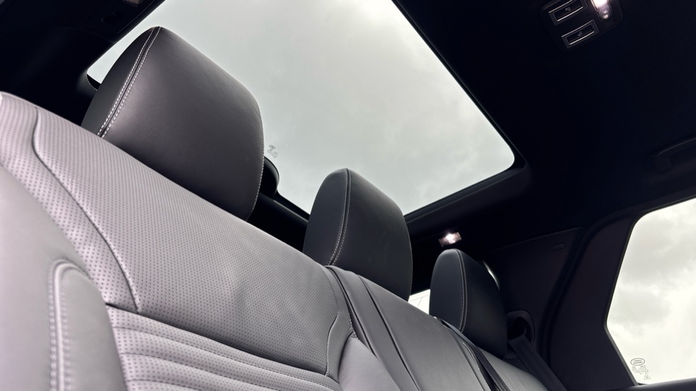 Land Rover Discovery 3L Dynamic Se Grey #35
