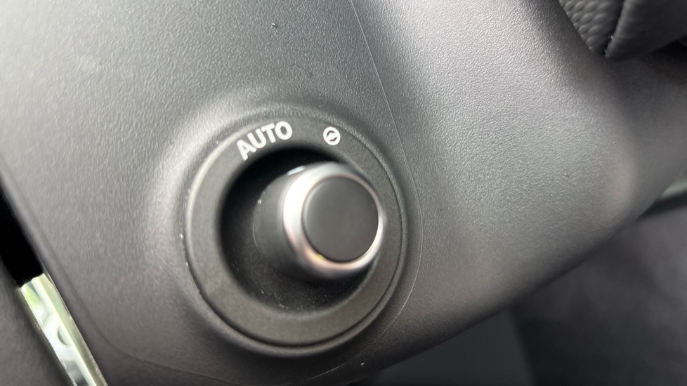 Land Rover Discovery 3L Dynamic Se Grey #47