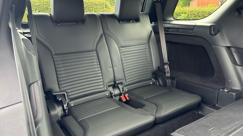 Land Rover Discovery 3L Dynamic Se Grey #40
