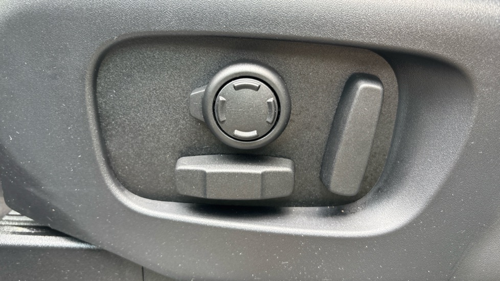 Land Rover Discovery 3L Dynamic Se Grey #33