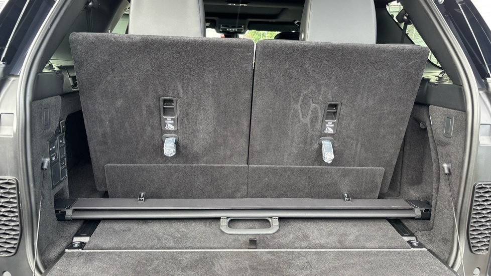 Land Rover Discovery 3L Dynamic Se Grey #38