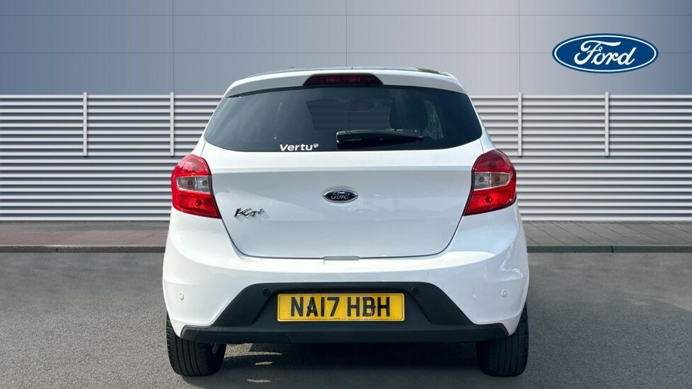 Ford KA+ Zetec White Edition White #6