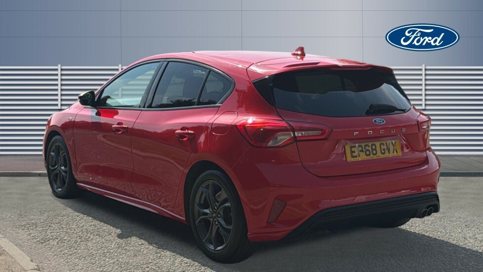 Ford Focus St-line Red #2