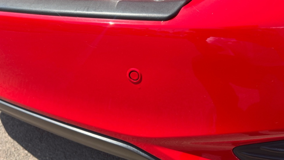 Toyota Yaris Vvt-i Icon Tech Red #35