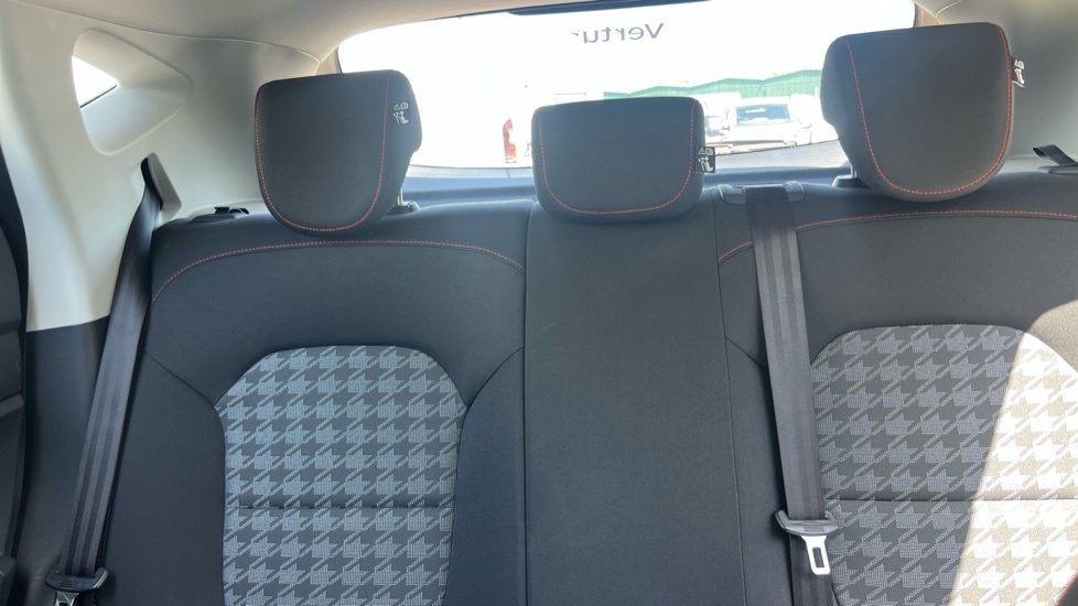 MG ZS 1.0T Gdi Exclusive Dct Black #15