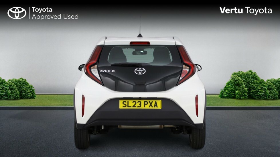 Toyota Aygo X Exclusive Green #26
