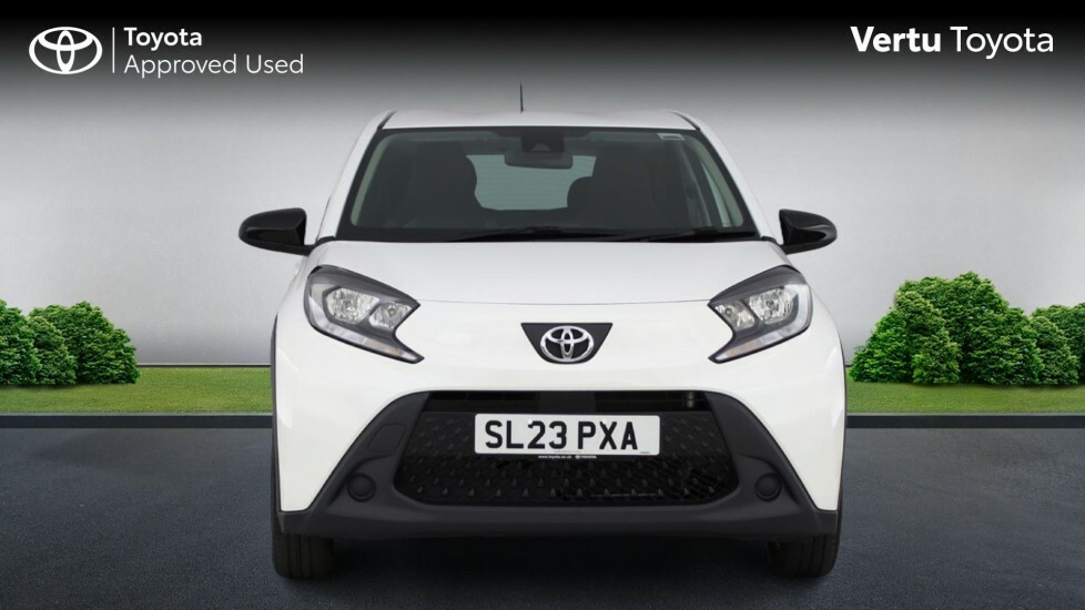 Toyota Aygo X Exclusive Green #22