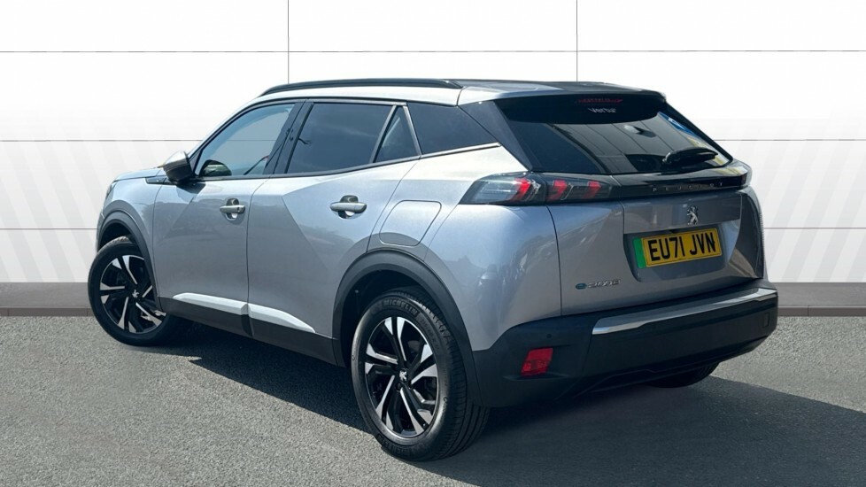 Peugeot e-2008 Allure Premium Grey #2