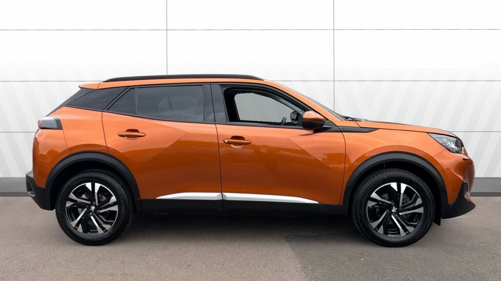 Peugeot 2008 Allure Orange #5