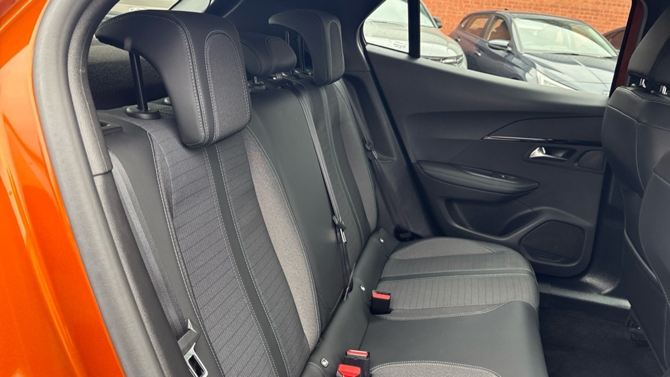 Peugeot 2008 2008 Gt Bluehdi Ss Black #23