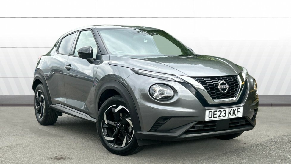 Nissan Juke N-connecta Grey