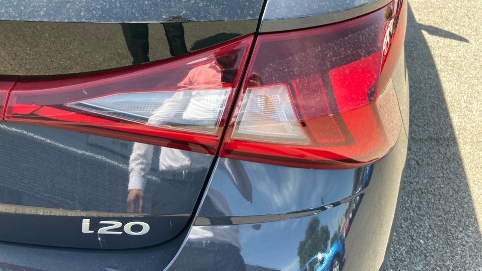 Hyundai I20 1.0T Gdi Premium Red #27