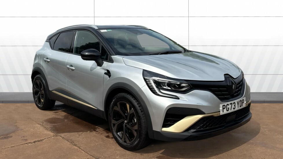 Renault Captur Engineered Black