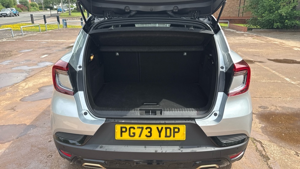 Renault Captur Engineered Black #4