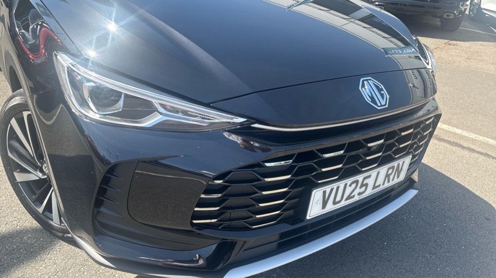 MG ZS 1.5 Hybrid Trophy Euro 6 Ss Black #37