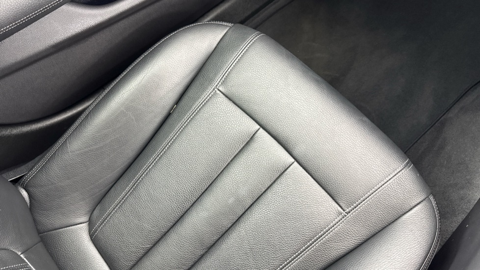 BMW 5 Series 530E M Sport Black #51