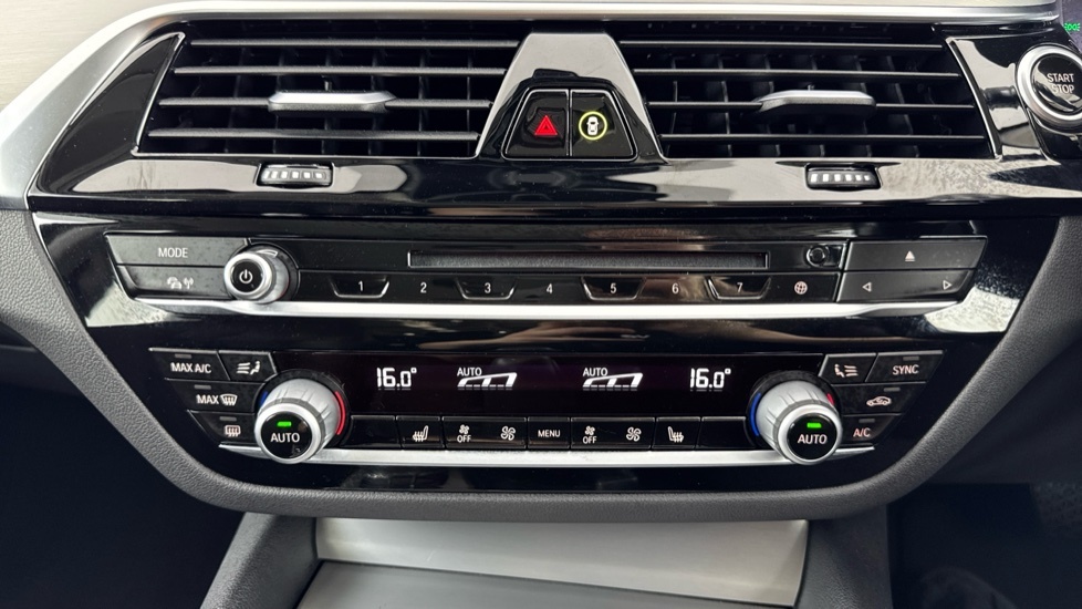 BMW 5 Series 530E M Sport Black #53