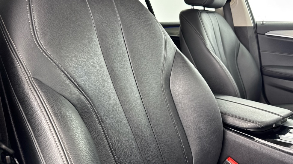 BMW 5 Series 530E M Sport Black #46