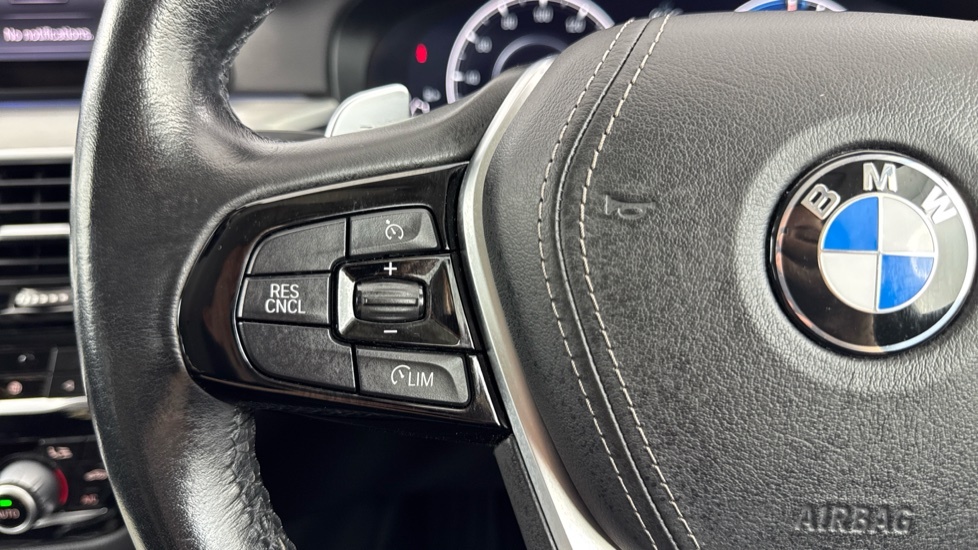BMW 5 Series 530E M Sport Black #17