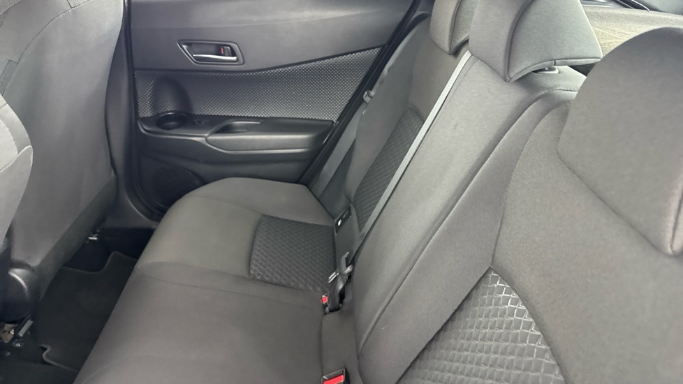 Toyota C-Hr Suv #15