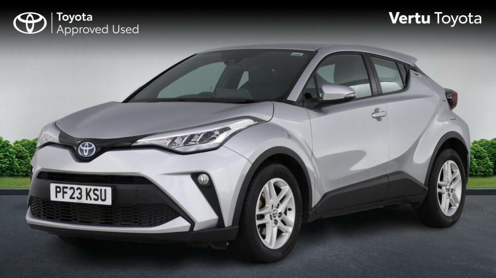 Toyota C-Hr Suv #3