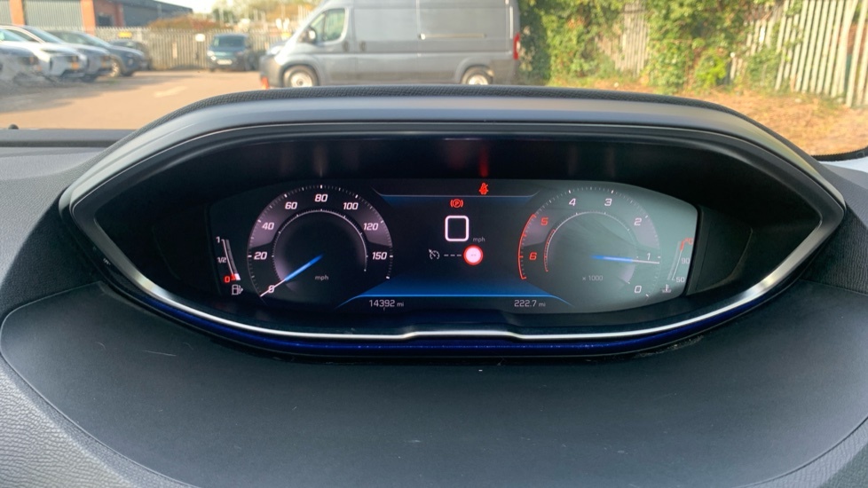 Peugeot 5008 Suv Brown #18