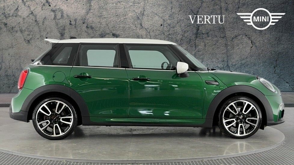 Mini Hatch Cooper Sport Green #3