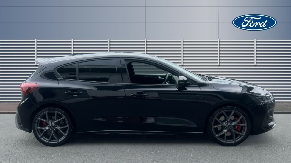 Ford Focus St Black #5
