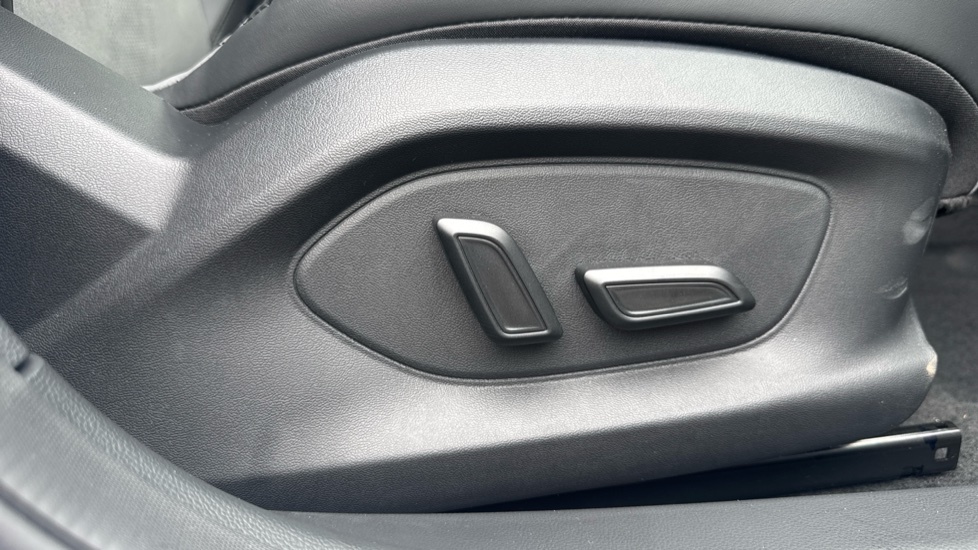 MG MG4 53.9Kwh Premium Long Range Hatchback Grey #29