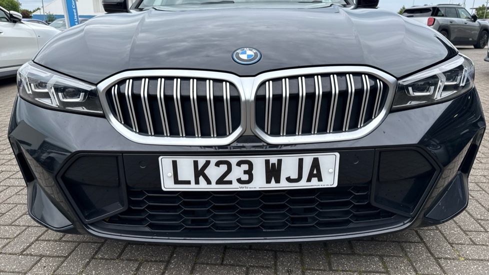 BMW 3 Series 320I M Sport Saloon Grey #24
