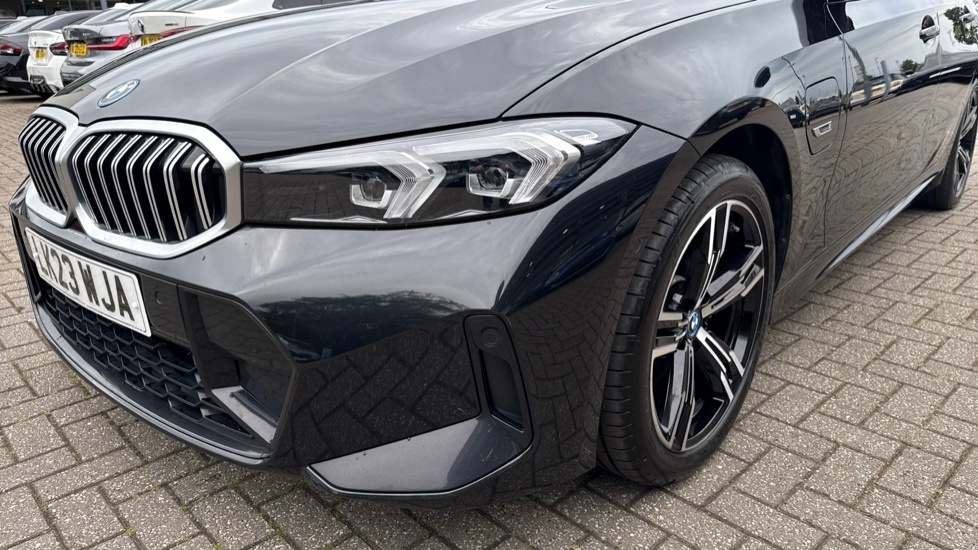 BMW 3 Series 320I M Sport Saloon Grey #25