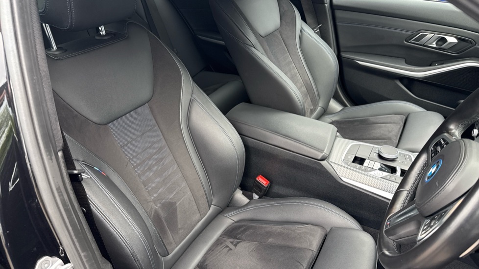 BMW 3 Series 320I M Sport Saloon Grey #32