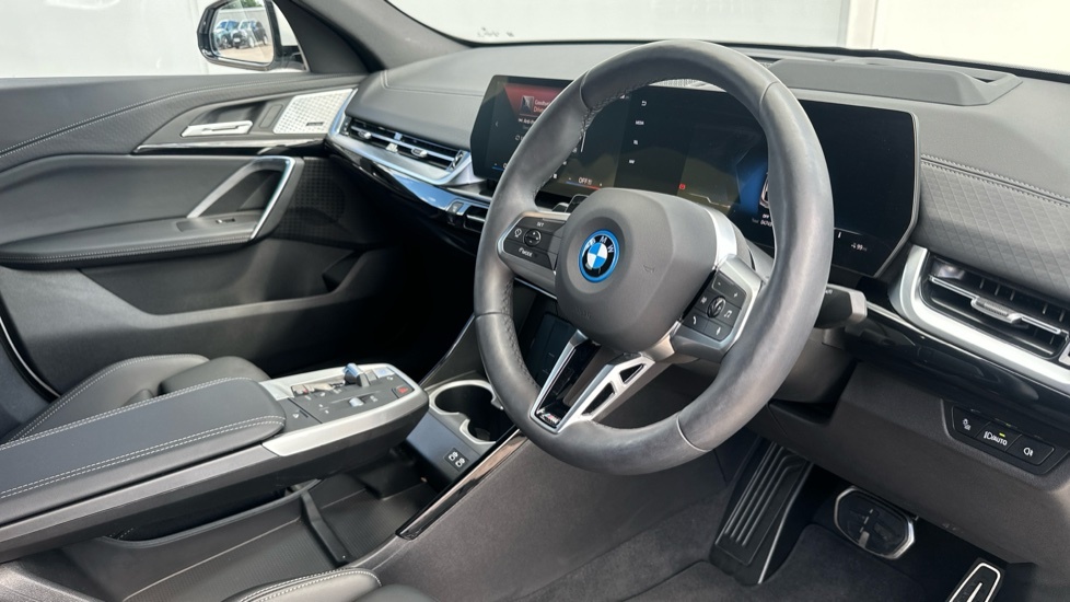 BMW iX2 M Sport White #6